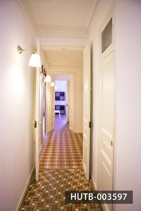Big Apartment Barcelona Gran Via Extérieur photo